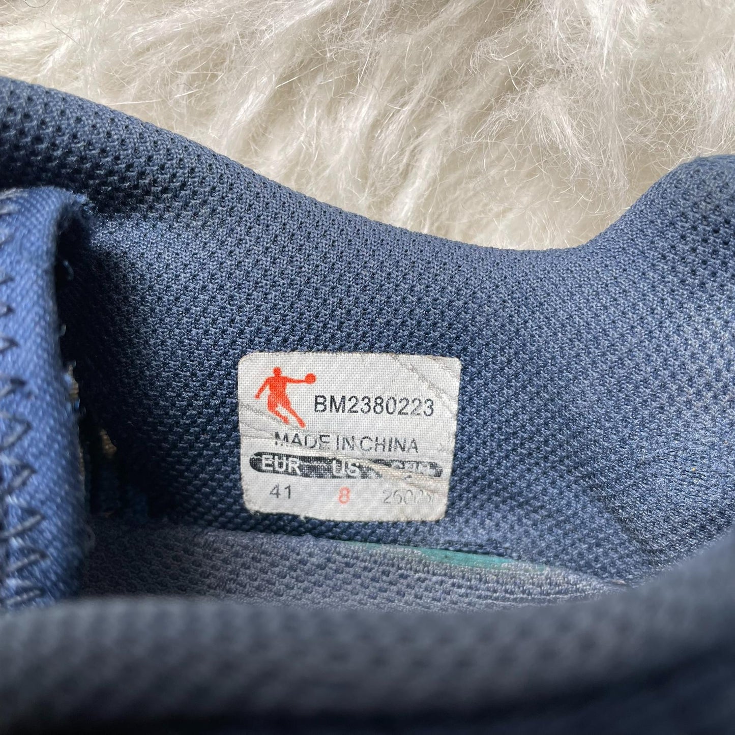 Mesh Knit Athletic Runner – Navy Blue