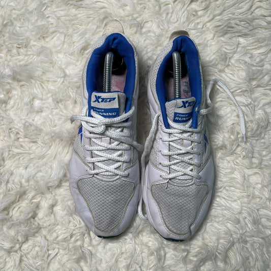 Xtep White & Blue Running Shoes – Lightweight Breathable Trainers