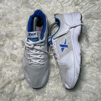 Xtep White & Blue Running Shoes – Lightweight Breathable Trainers