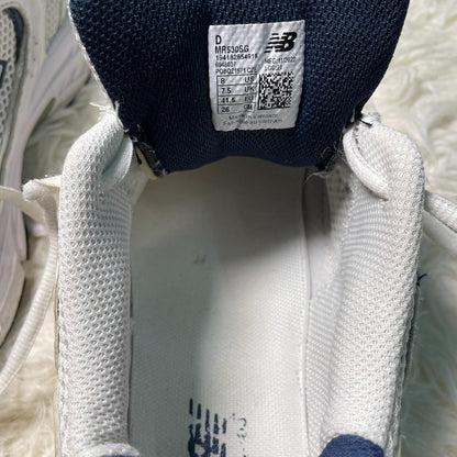 New Balance 530 – White/Silver/Navy Dad Shoe Runners (ABZORB Cushioning)