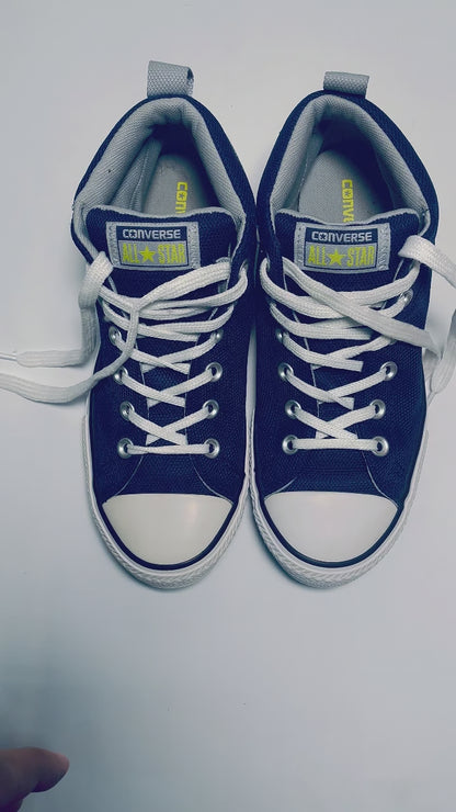 Converse Chuck Taylor All Star Mid-Top Style Navy Blue